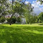 Bjorkenheim Hostel *